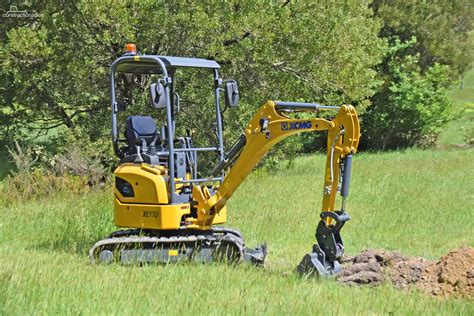 mini wheeled excavator|small excavator for home use.